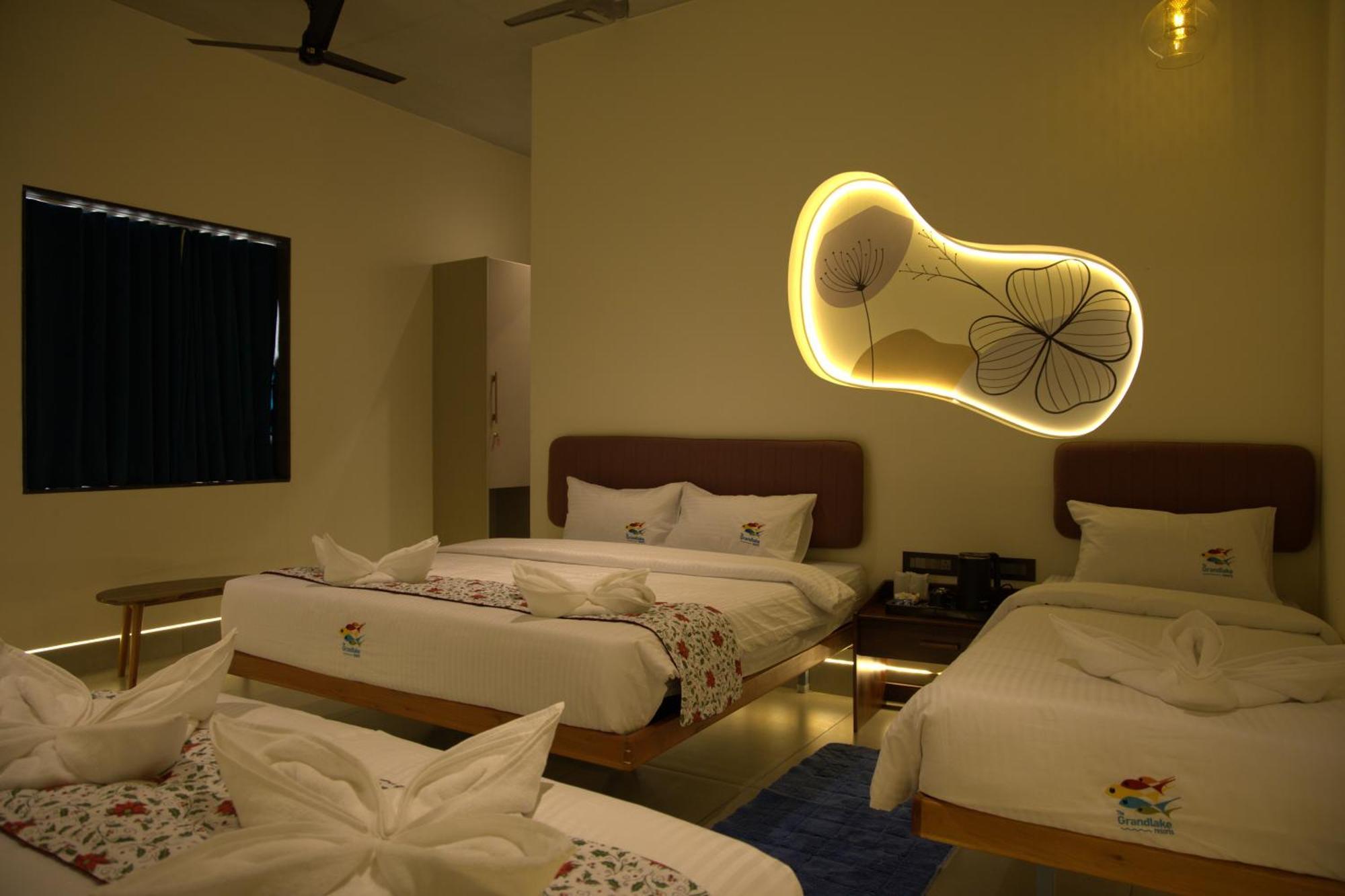 The Grand Lake Resorts Ammapettai Экстерьер фото